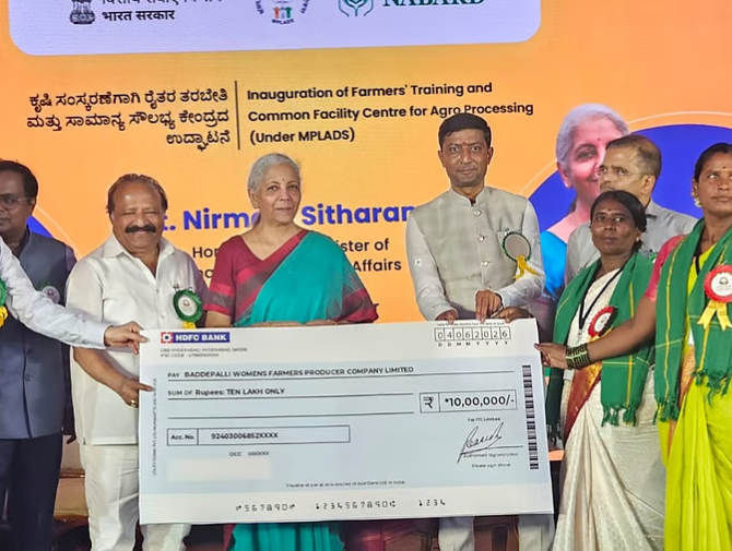 Finance Minister Nirmala Sitharaman vouches for Yadgir’s groundnut