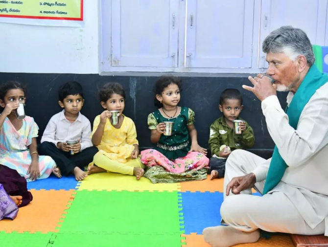 Naidu Visits Anganwadi Centre, Praises Natural Farming Model in Palnadu.