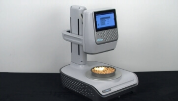 Espectrometría para garantizar una coloración uniforme en nuestros cacahuetes tostados o escaldados.